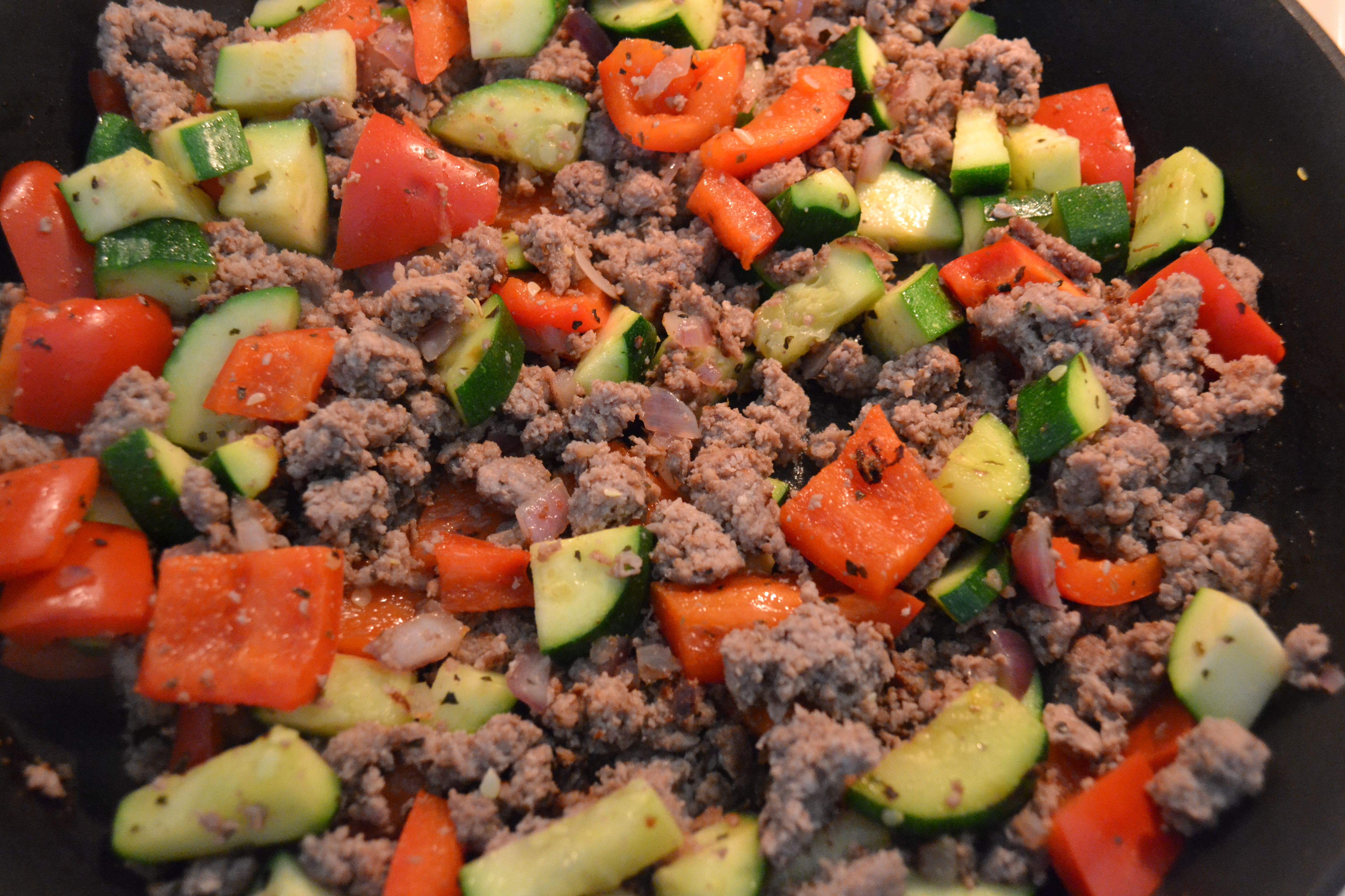 ground turkey zucchini and red peppers